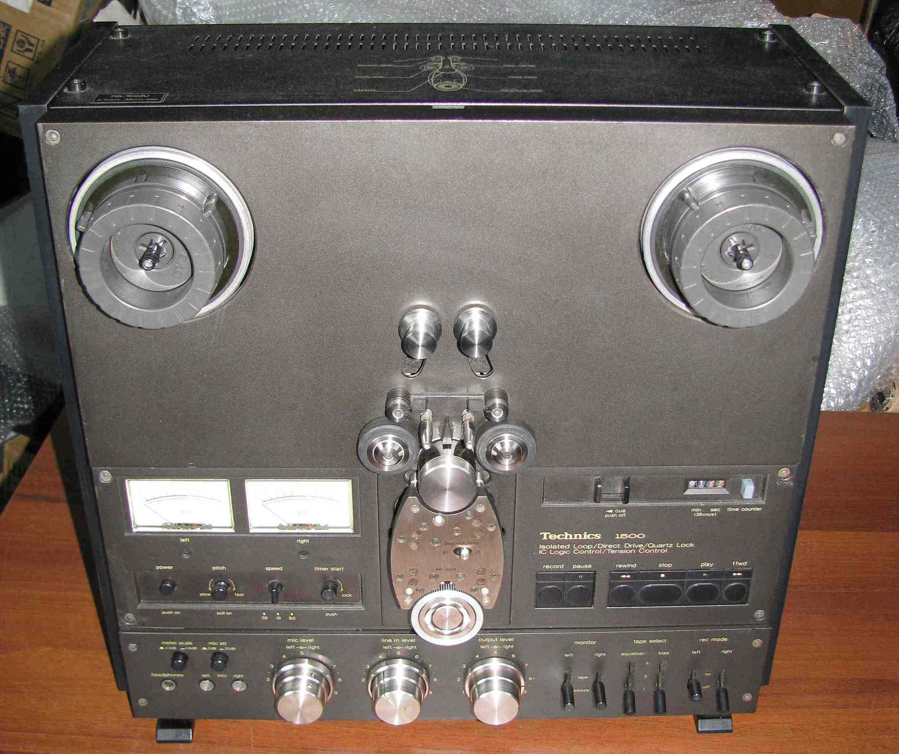 vintage hi-fi Open-reel deck Technics RS-1500U